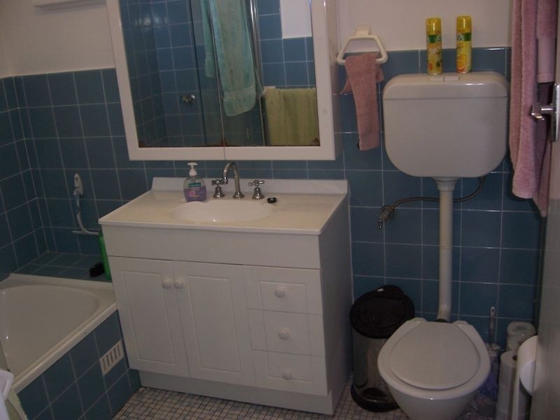 2a Fallside Street, Fishing Point NSW 2283
