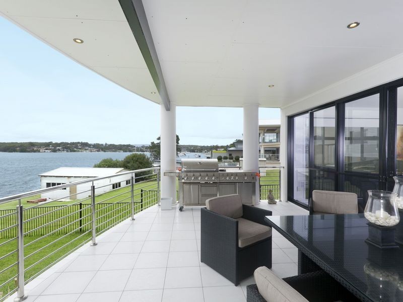 Fishing Point NSW 2283