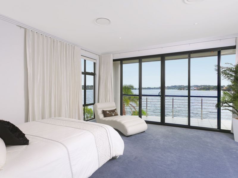 Fishing Point NSW 2283