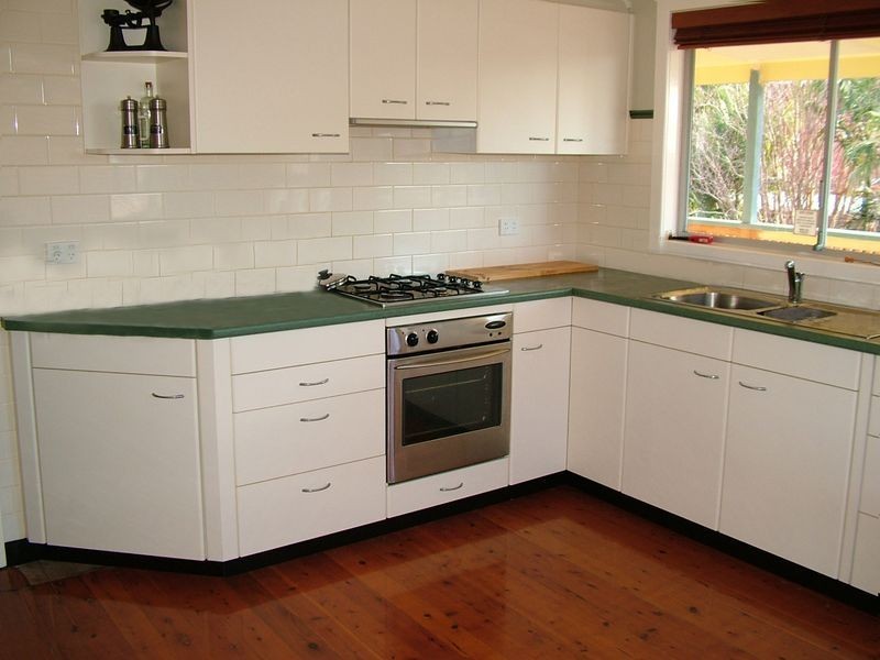 5 Fourth Street, Booragul NSW 2284