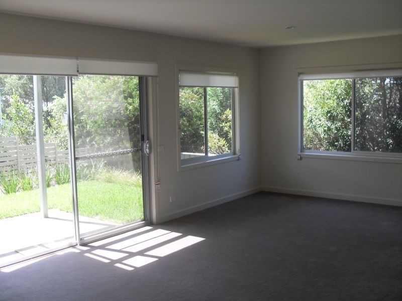 2/118a Watkins Road, Wangi Wangi NSW 2267