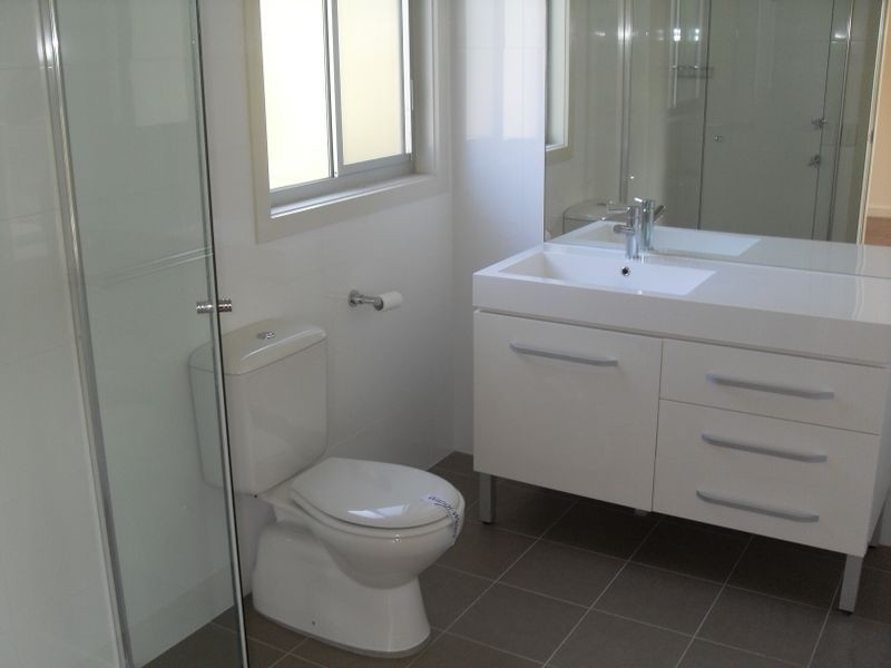 2/118a Watkins Road, Wangi Wangi NSW 2267