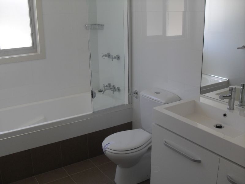 2/118a Watkins Road, Wangi Wangi NSW 2267