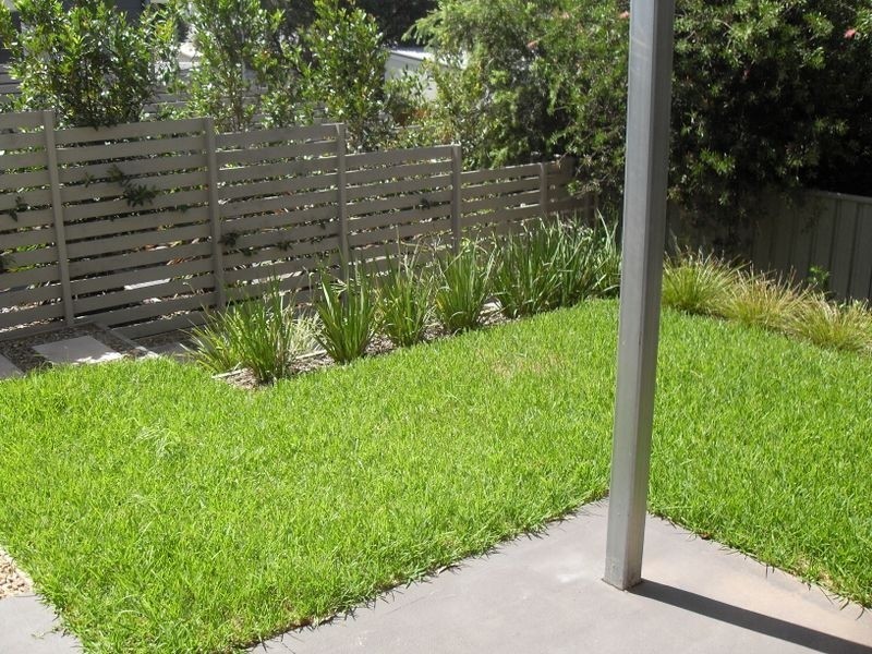 2/118a Watkins Road, Wangi Wangi NSW 2267