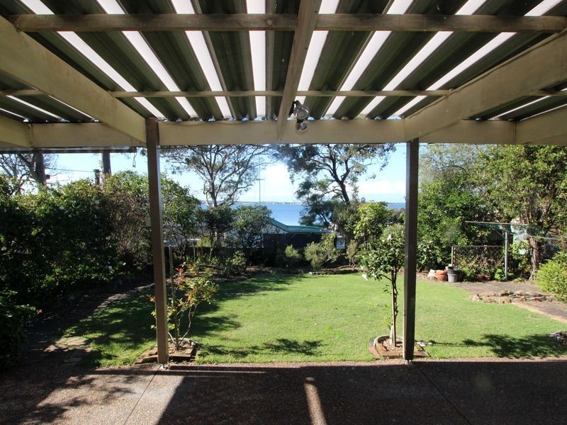 344 Skye Point Road, Coal Point NSW 2283