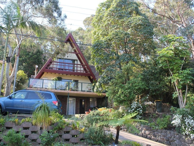 27 Beach Road, Wangi Wangi NSW 2267