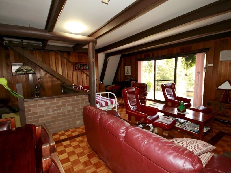 27 Beach Road, Wangi Wangi NSW 2267