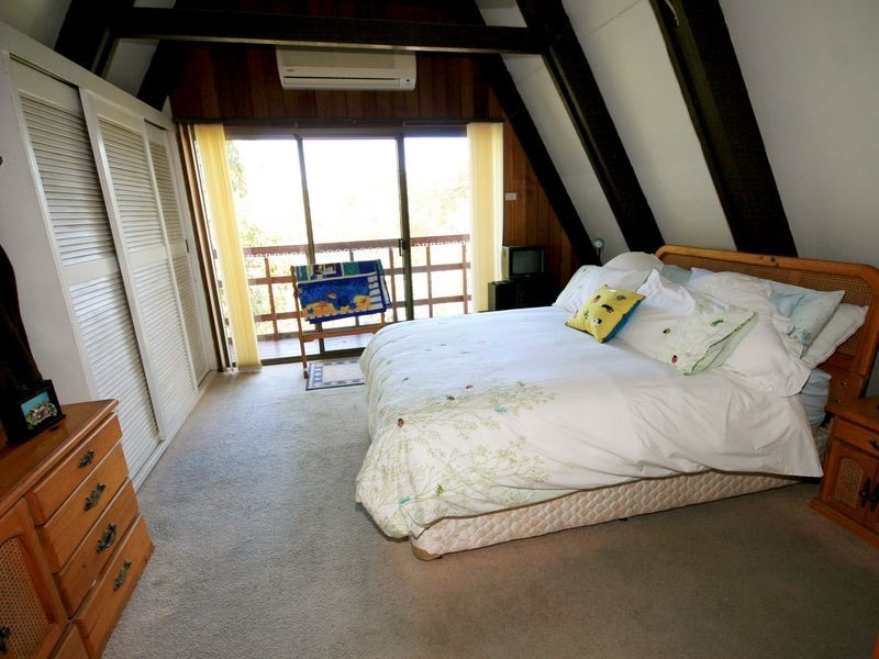 27 Beach Road, Wangi Wangi NSW 2267