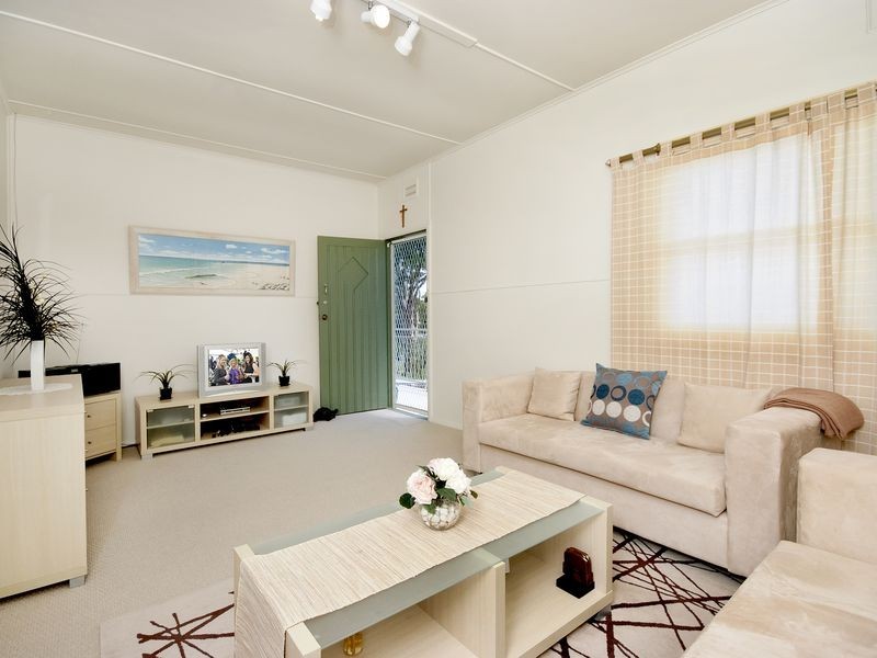 148 Watkins Road, Wangi Wangi NSW 2267