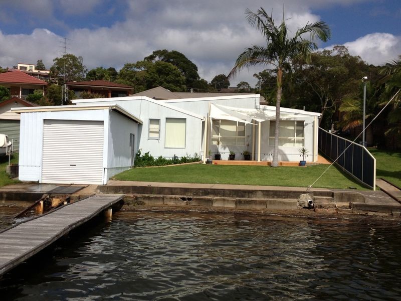 95 Fishing Point Road, Fishing Point NSW 2283