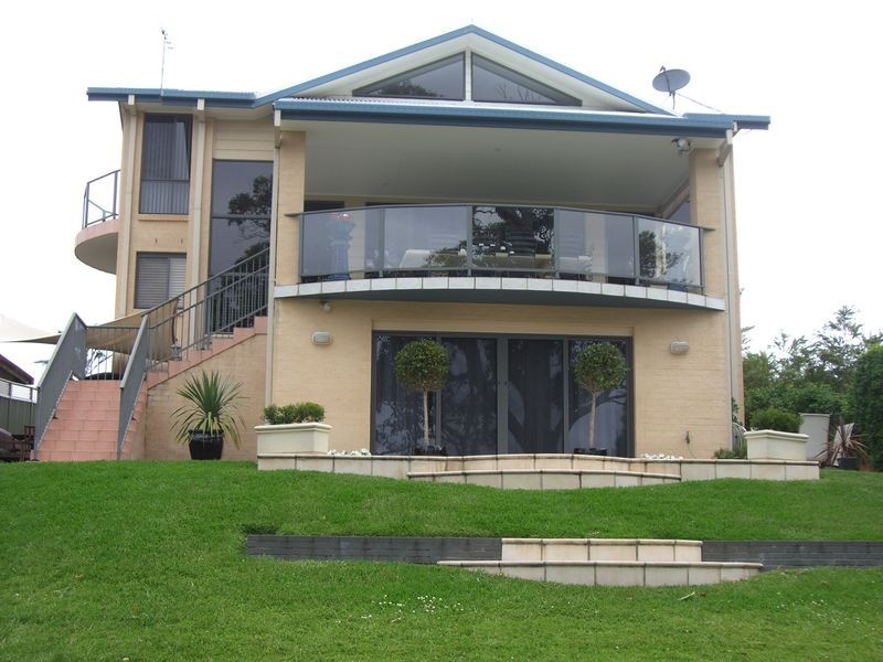 65 Dobell Drive, Wangi Wangi NSW 2267