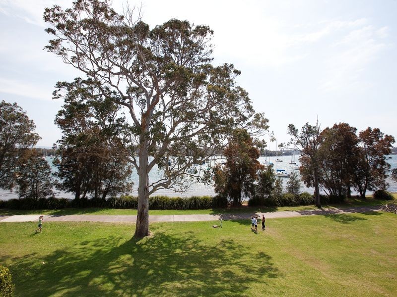 65 Dobell Drive, Wangi Wangi NSW 2267
