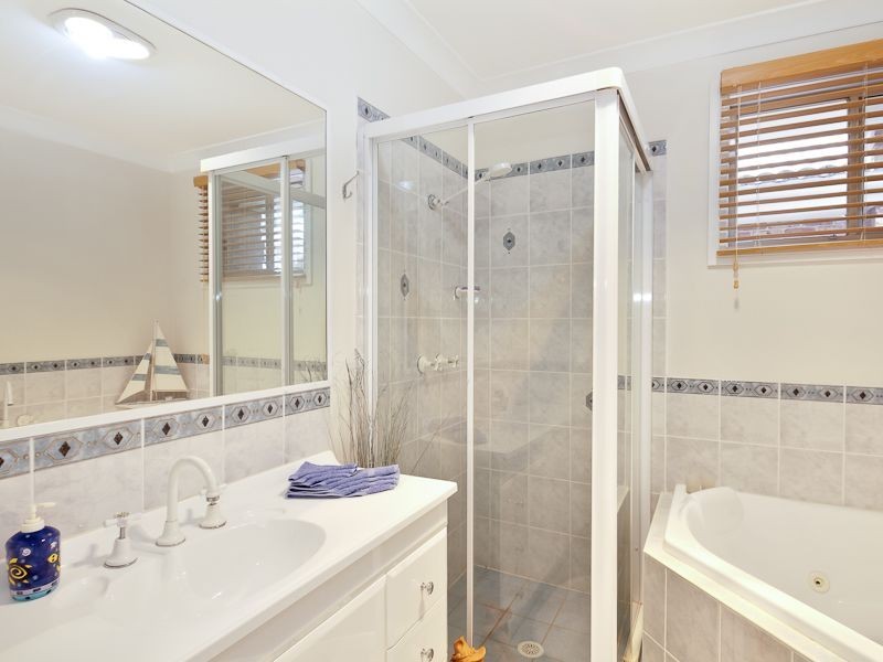 29 Mulwala Drive, Wyee Point NSW 2259