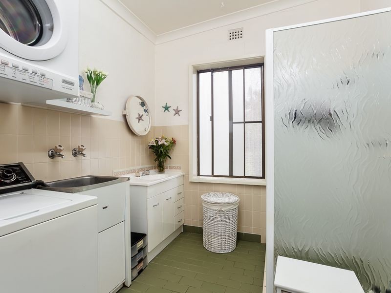 195 Fishing Point Road, Fishing Point NSW 2283