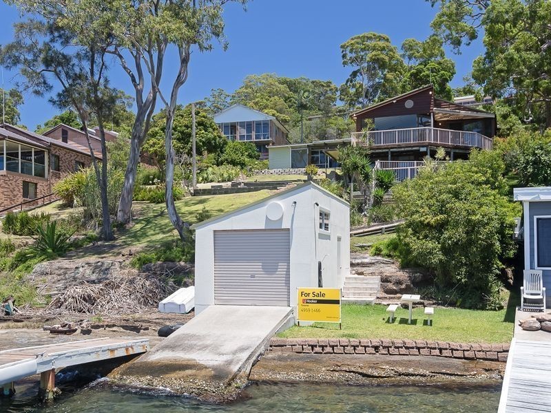 195 Fishing Point Road, Fishing Point NSW 2283
