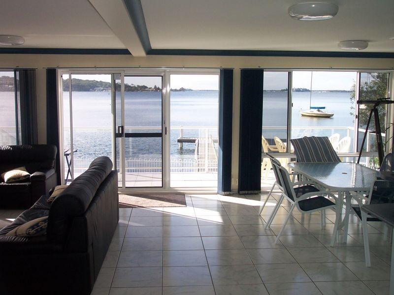 183 Fishing Point Road, Fishing Point NSW 2283
