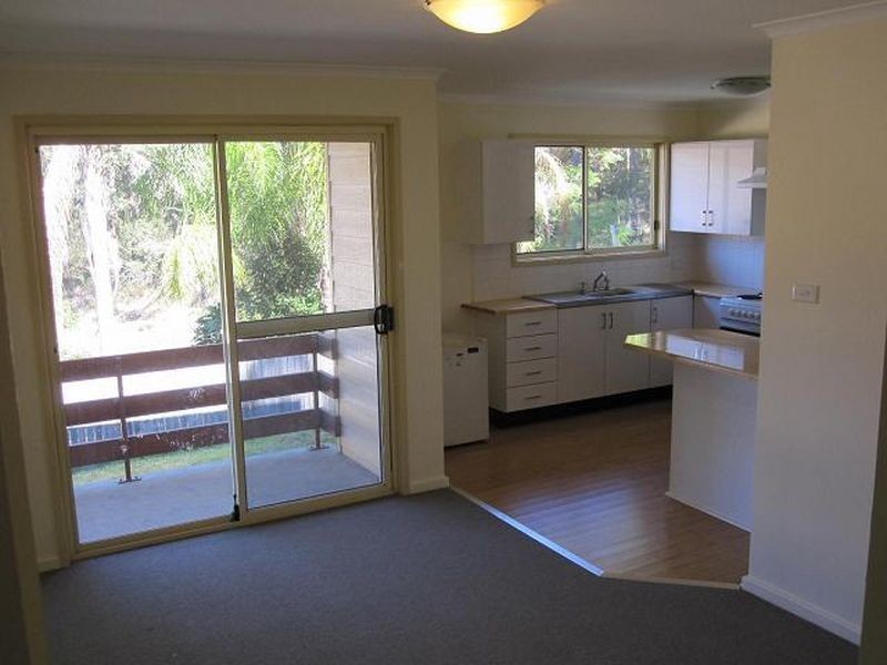37 Willai Street, Bolton Point NSW 2283