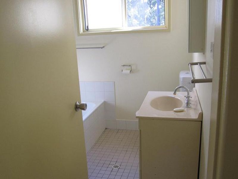 37 Willai Street, Bolton Point NSW 2283