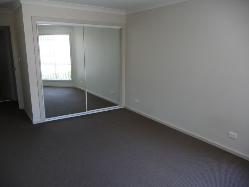 1/60 Thorne Street, Toronto NSW 2283