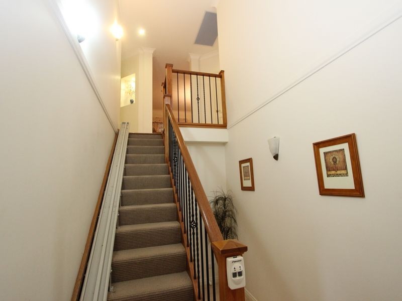 16 Magnolia Court, Toronto NSW 2283
