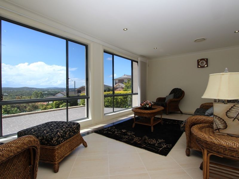 16 Magnolia Court, Toronto NSW 2283