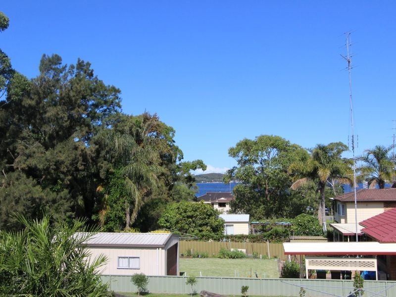 4 Puntee Street, Kilaben Bay NSW 2283