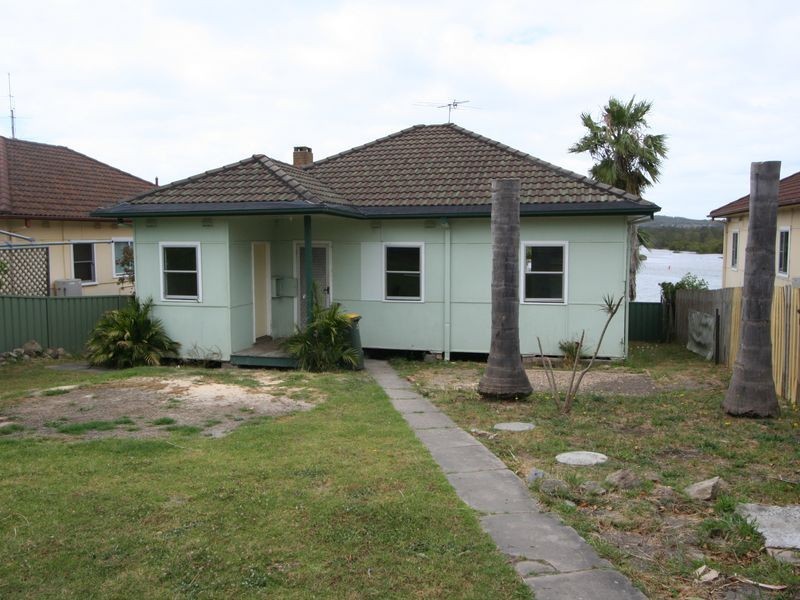 34 Margaret Street, Fennell Bay NSW 2283