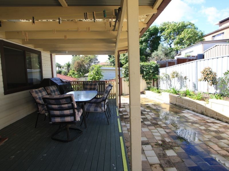 10 Glade Street, Arcadia Vale NSW 2283
