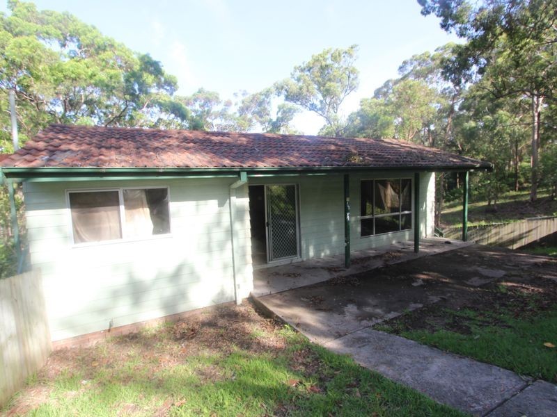 137 The Ridgeway, Bolton Point NSW 2283