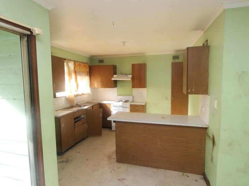 137 The Ridgeway, Bolton Point NSW 2283