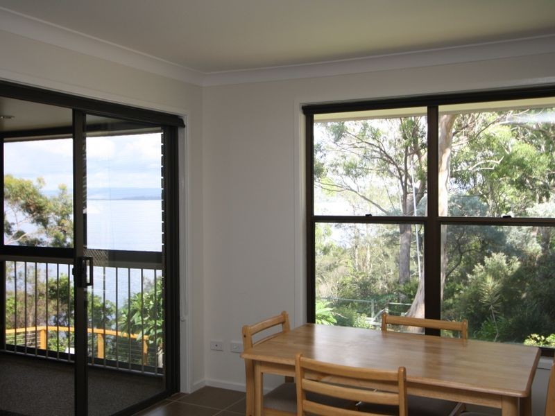 352 Dobell Drive, Wangi Wangi NSW 2267