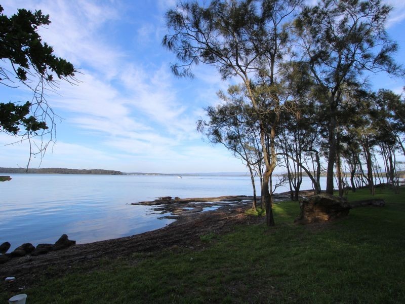 352 Dobell Drive, Wangi Wangi NSW 2267