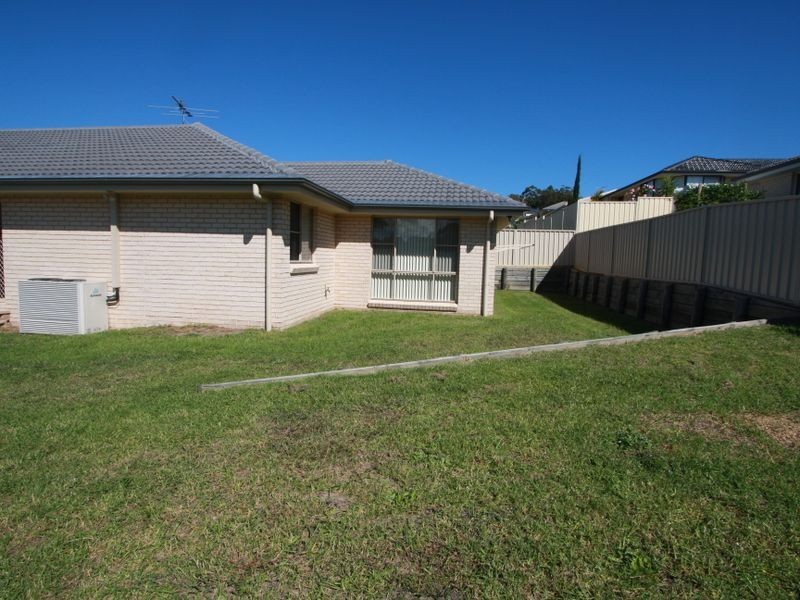 102 Clydebank Road, Buttaba NSW 2283
