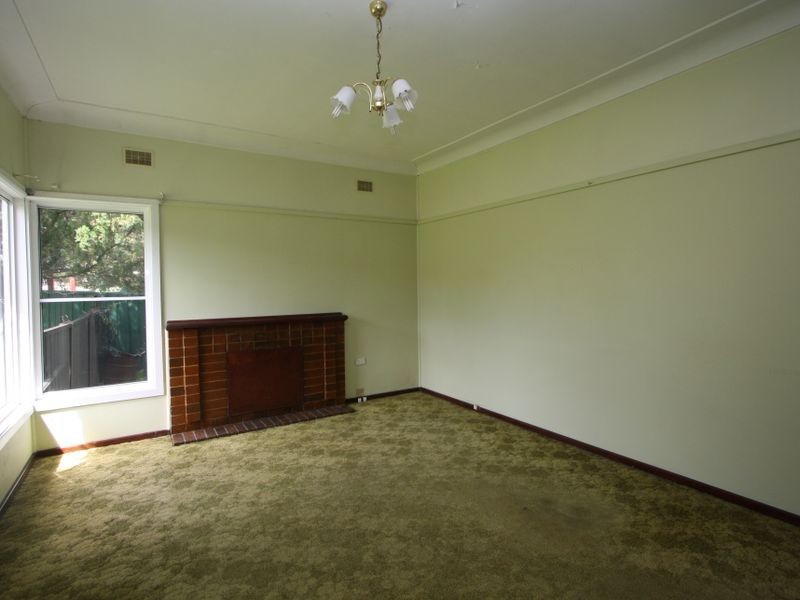 14 Edward Street, Fennell Bay NSW 2283