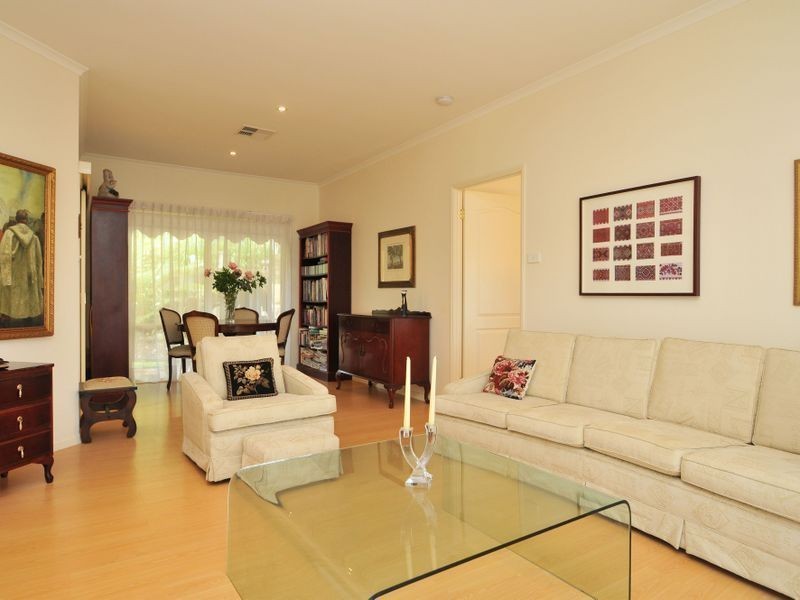 11 Corella Close, Fennell Bay NSW 2283