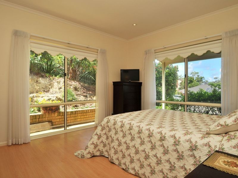 11 Corella Close, Fennell Bay NSW 2283