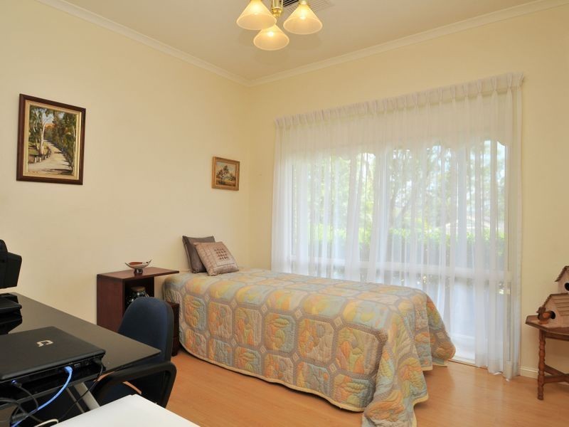 11 Corella Close, Fennell Bay NSW 2283