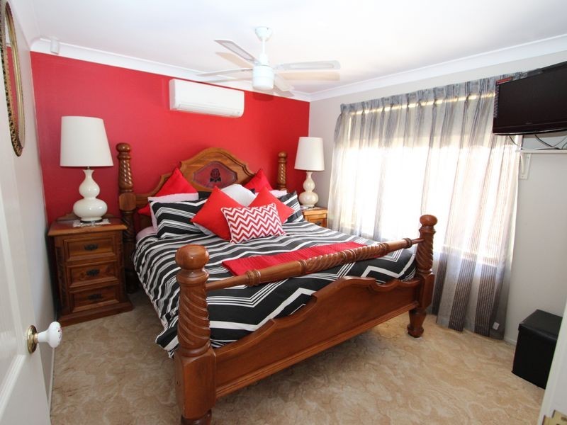 3/4 Bonarius Street, Edgeworth NSW 2285