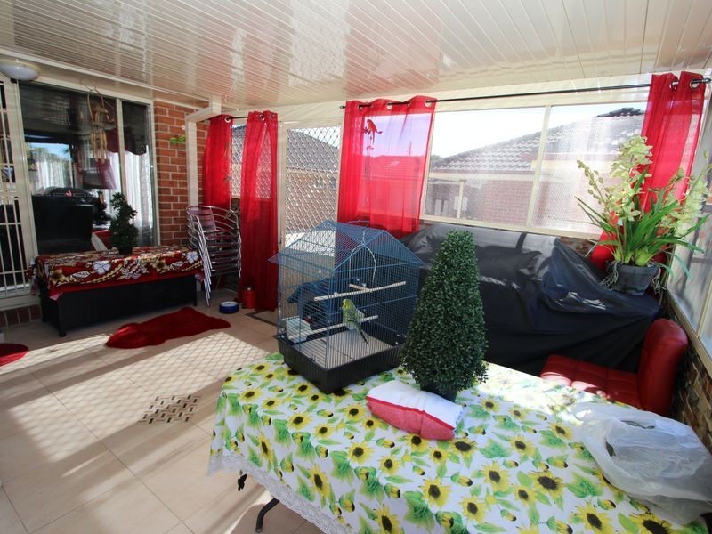 3/4 Bonarius Street, Edgeworth NSW 2285