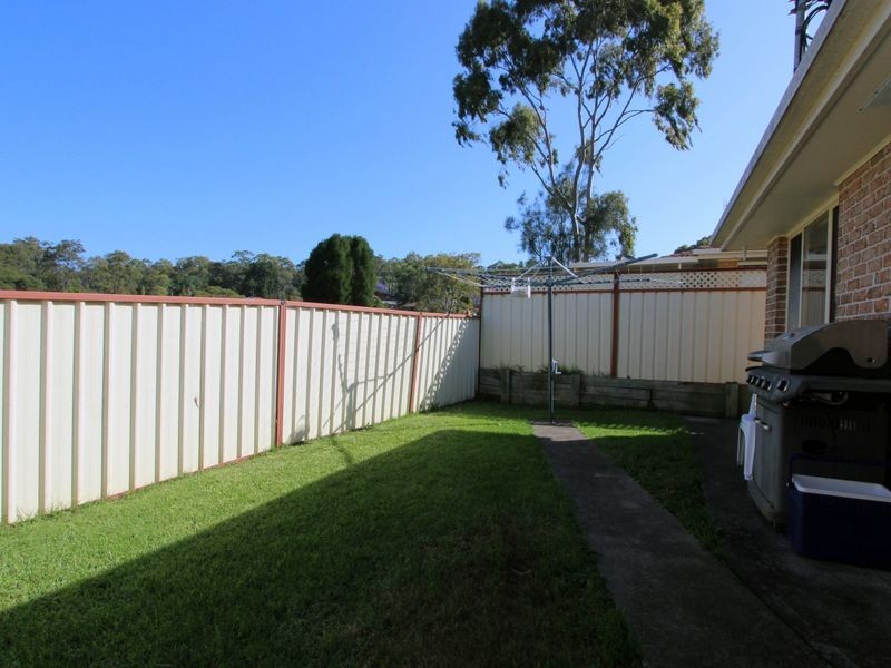 2/4 Pondee Place, Toronto NSW 2283