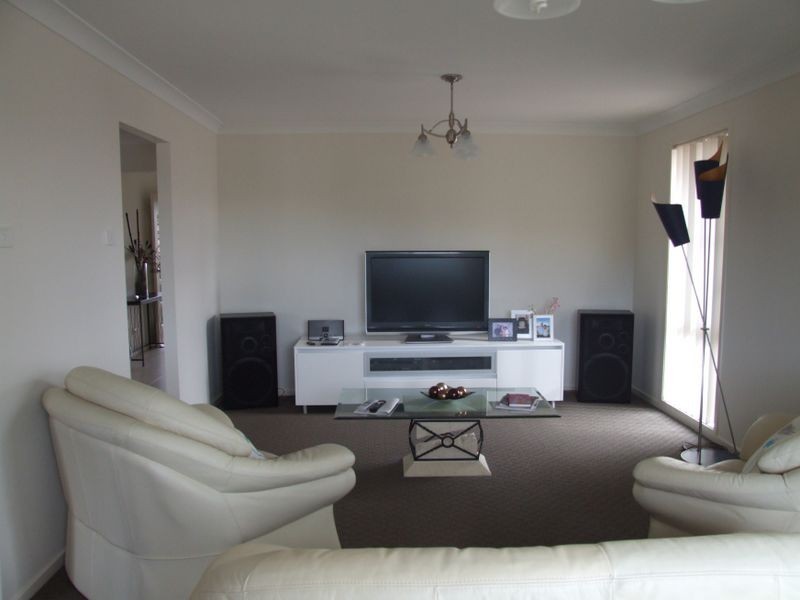 9 Cuffley Street, Buttaba NSW 2283