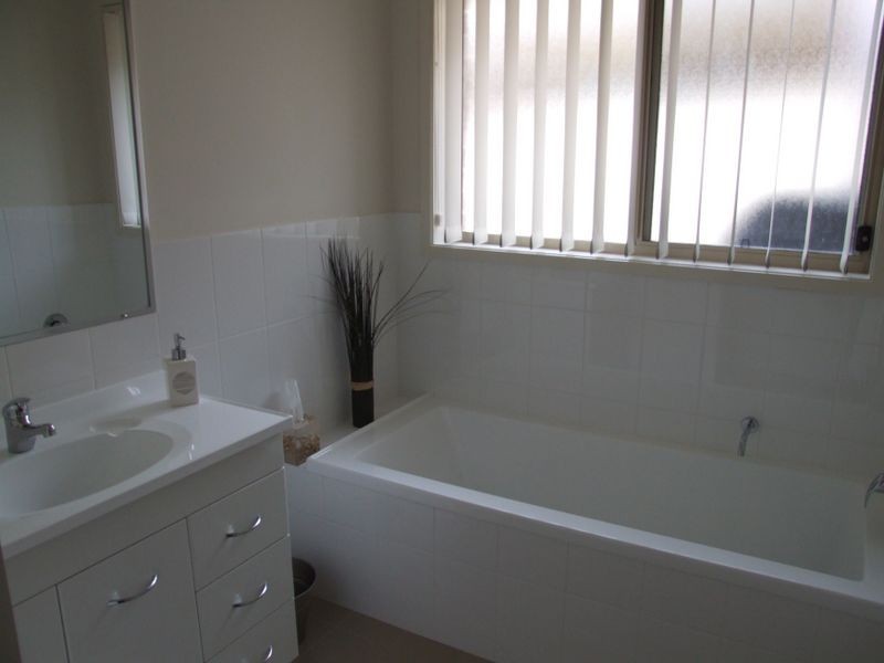 9 Cuffley Street, Buttaba NSW 2283