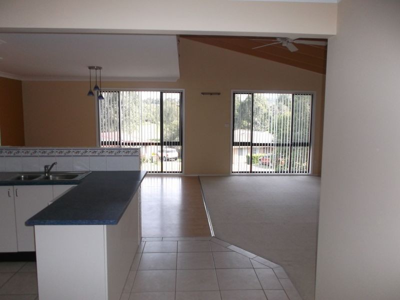 13A Denman Way, Booragul NSW 2284