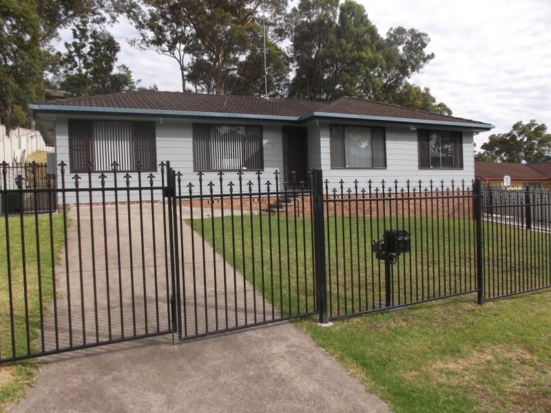 12 Southern Cross Drive, Woodrising NSW 2284