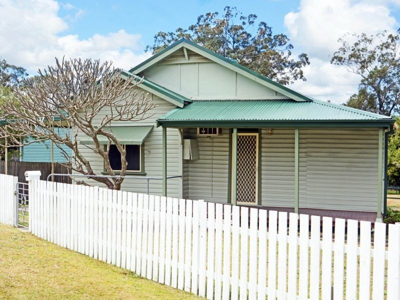 18 Bayview Avenue, Blackalls Park NSW 2283