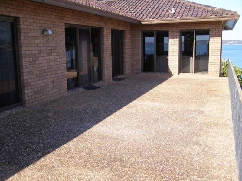 133 Coal Point Road, Coal Point NSW 2283