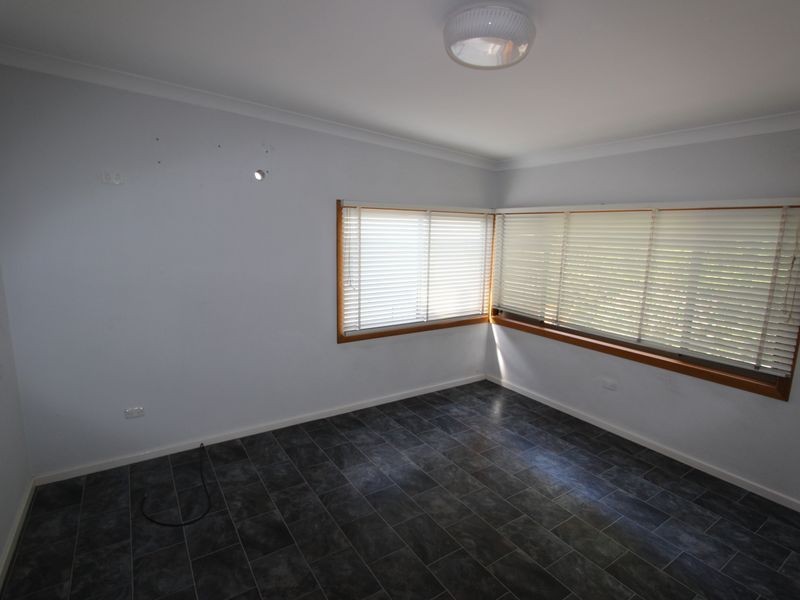 174 Excelsior Parade, Toronto NSW 2283