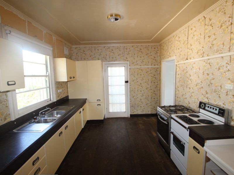 176 Excelsior Parade, Toronto NSW 2283