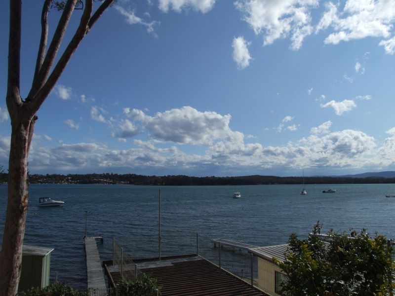 167 Coal Point Road, Coal Point NSW 2283