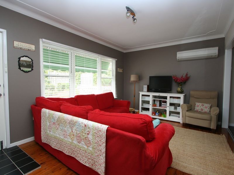 18 Sandra Street, Fennell Bay NSW 2283